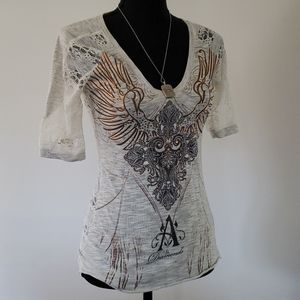 Angel's and Diamonds tee size medium